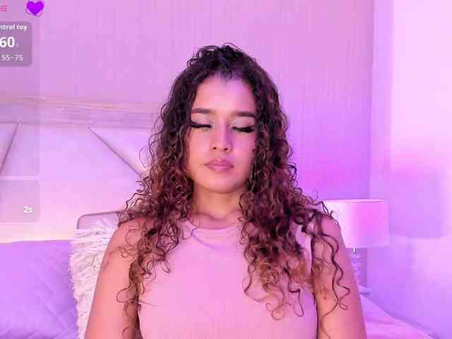 Modelo: AngelinaFerrer