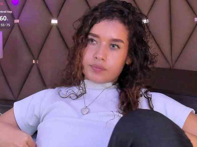 AngelinaFerrer webcam