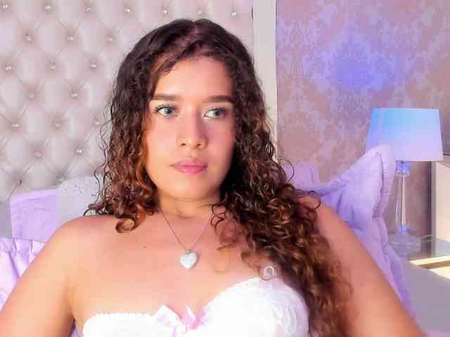 AngelinaFerrer webcam