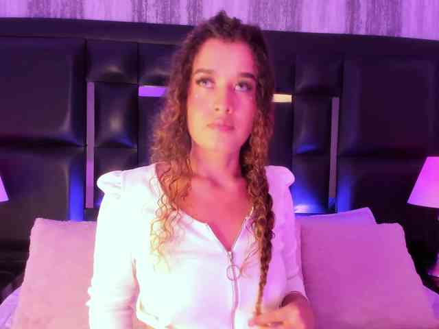 AngelinaFerrer webcam