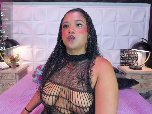 HannaCeleste live cam on BongaCams