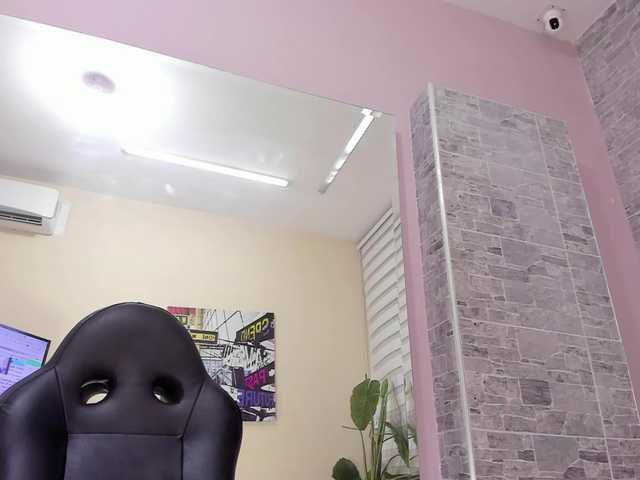 HannaCeleste live cam preview
