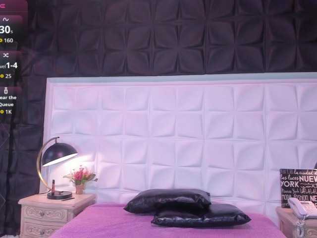 HannaCeleste live cam on BongaCams