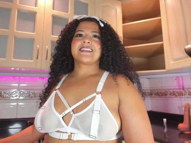 HannaCeleste live cam on BongaCams