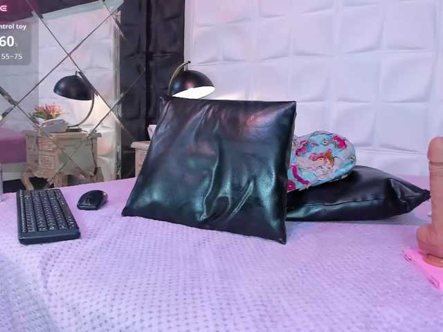 HannaCeleste live cam on BongaCams