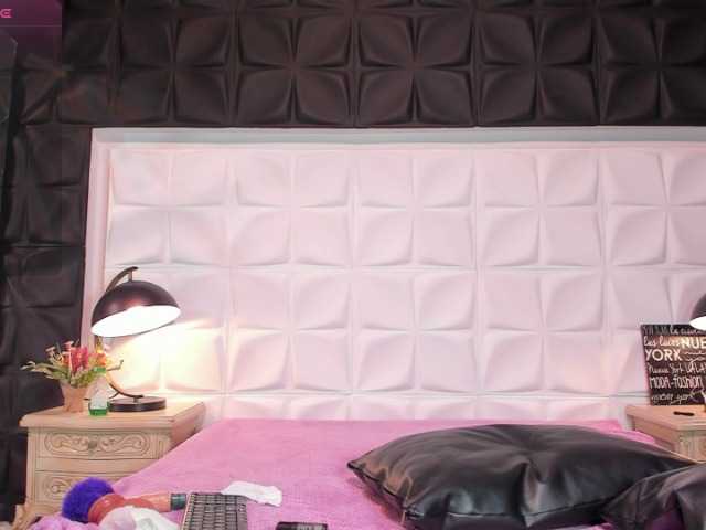 HannaCeleste live cam on BongaCams