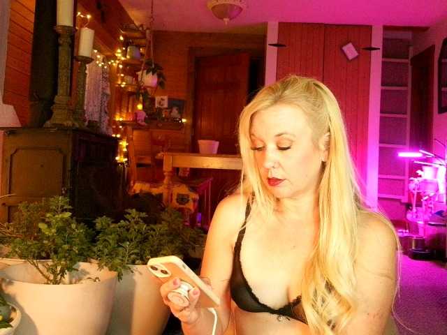 SashaJane