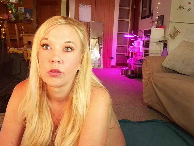 SashaJane live cam on BongaCams