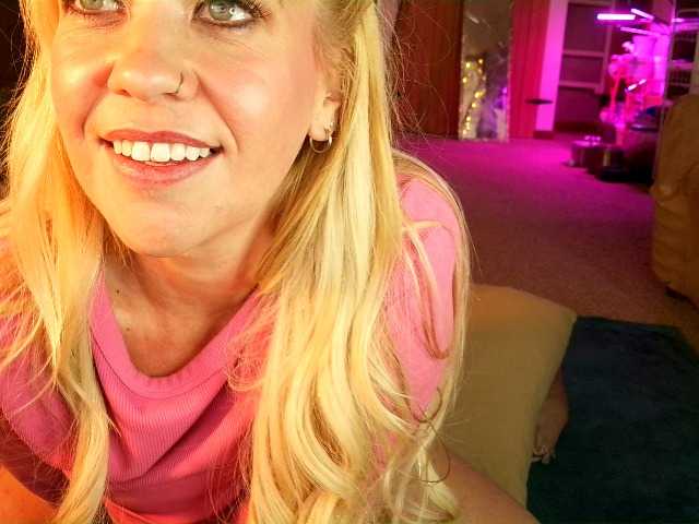 SashaJane