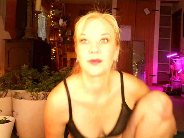 SashaJane SashaJane