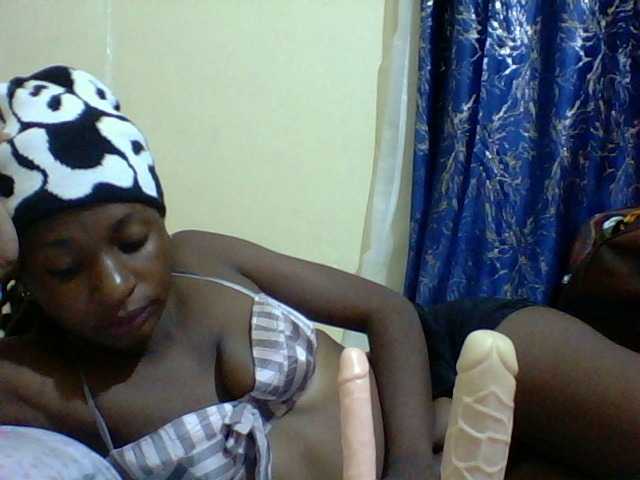 Blackfoxb live cam on BongaCams