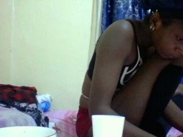 Blackfoxb live cam on BongaCams