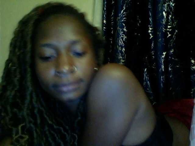 Blackfoxb live cam on BongaCams