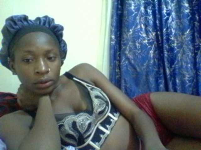 Blackfoxb live cam on BongaCams