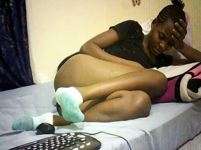 Blackfoxb live cam on BongaCams