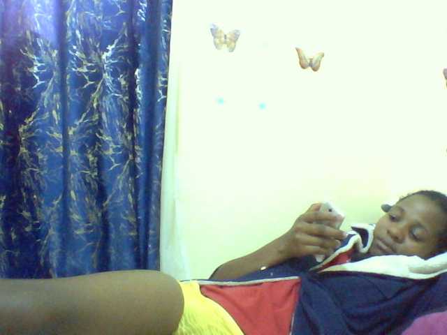 Blackfoxb live cam on BongaCams