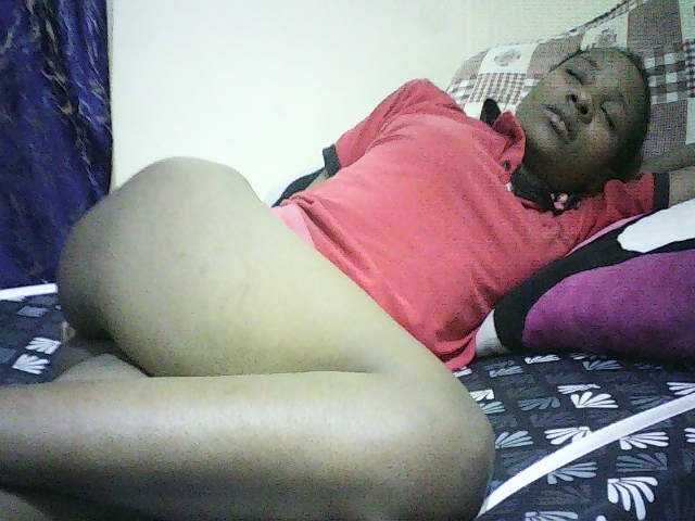 Blackfoxb live cam on BongaCams