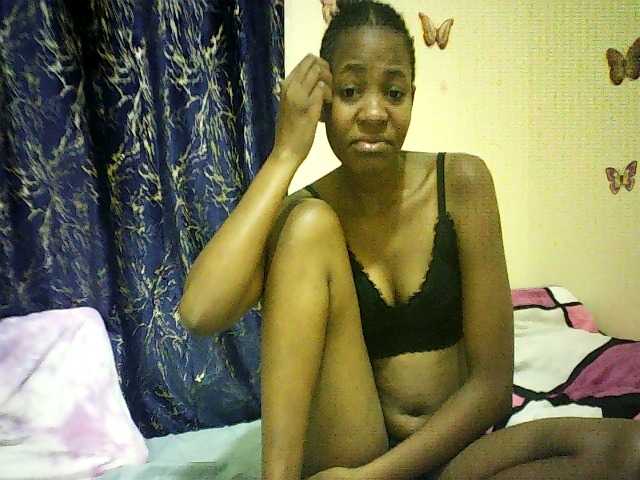 Blackfoxb live cam on BongaCams