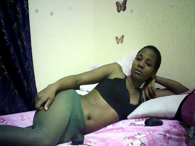 Blackfoxb live cam on BongaCams