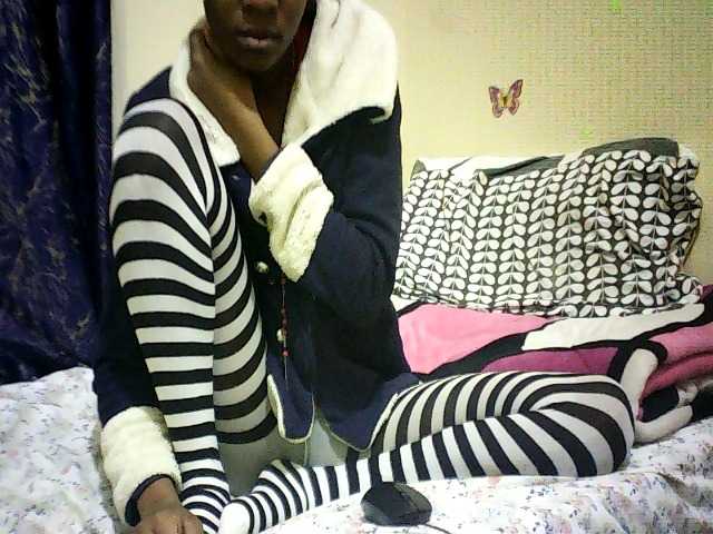 Blackfoxb live cam on BongaCams