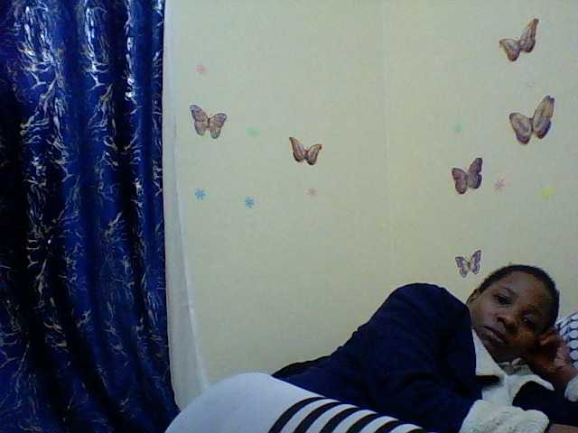 Blackfoxb live cam on BongaCams