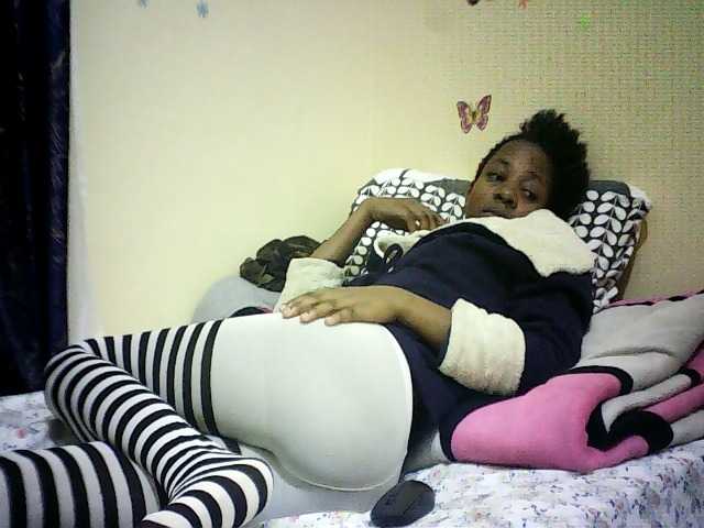 Blackfoxb live cam on BongaCams