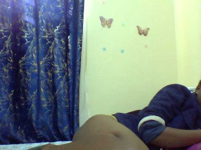 Blackfoxb live cam on BongaCams