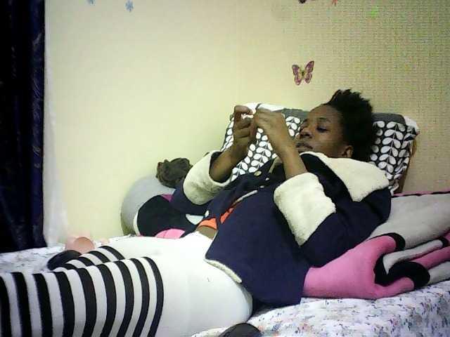 Blackfoxb live cam on BongaCams