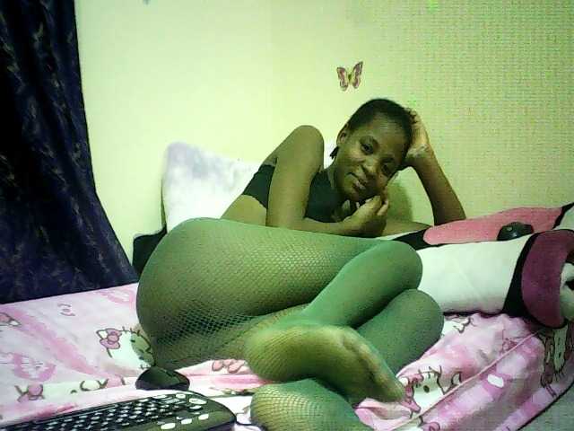 Blackfoxb live cam on BongaCams