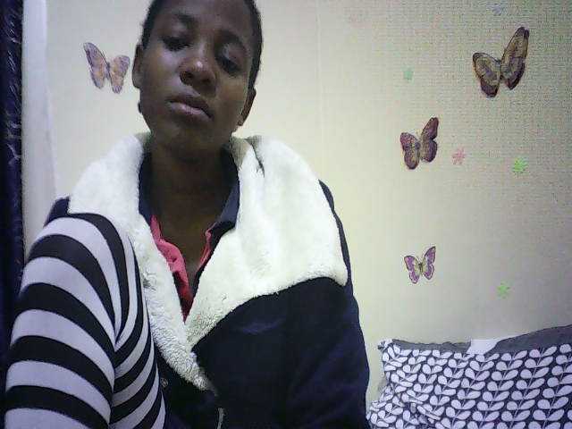 Blackfoxb live cam on BongaCams