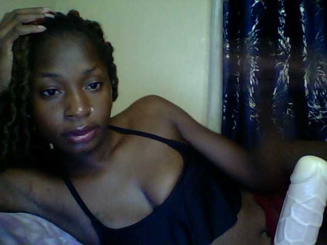 Blackfoxb live cam on BongaCams