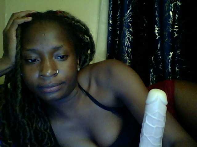 Blackfoxb live cam on BongaCams