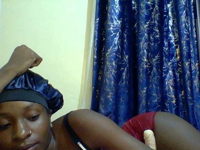 Blackfoxb live cam on BongaCams