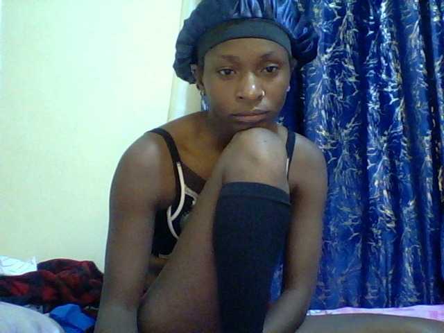Blackfoxb live cam on BongaCams