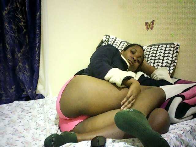 Blackfoxb live cam on BongaCams