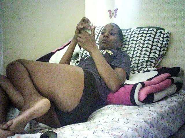 Blackfoxb live cam on BongaCams