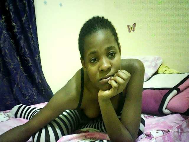 Blackfoxb live cam on BongaCams