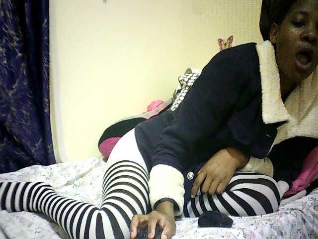 Blackfoxb live cam on BongaCams
