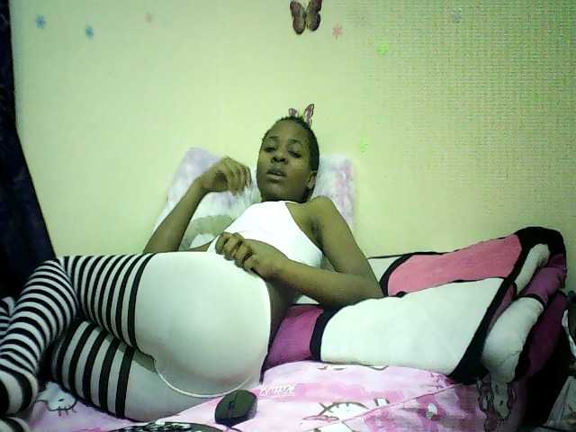 Blackfoxb live cam on BongaCams