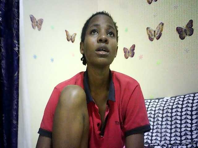 Blackfoxb live cam on BongaCams