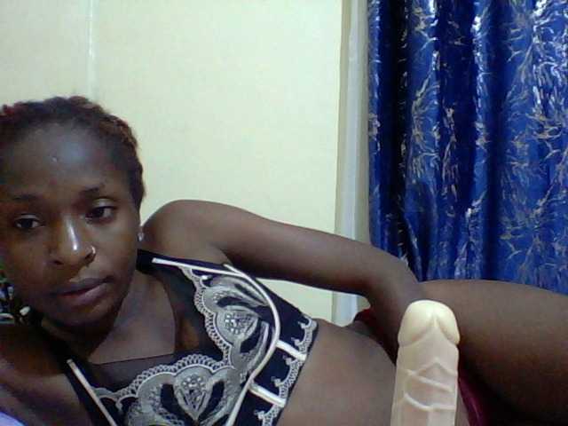 Blackfoxb live cam on BongaCams