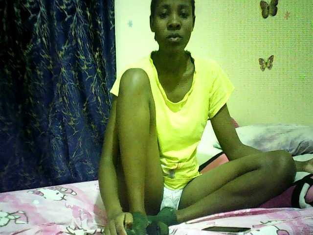 Blackfoxb live cam on BongaCams