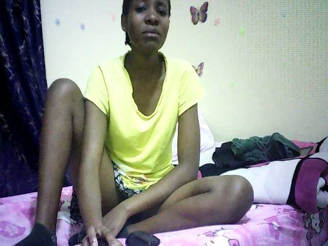 Blackfoxb live cam on BongaCams