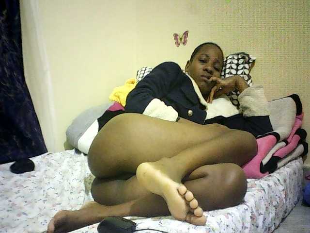 Blackfoxb live cam on BongaCams