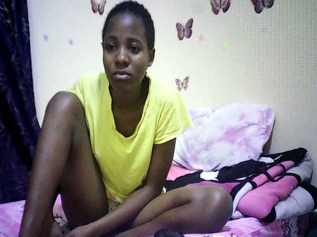 Blackfoxb live cam on BongaCams