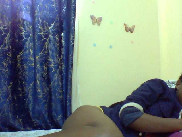 Blackfoxb live cam on BongaCams