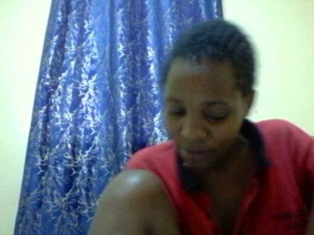 Blackfoxb live cam on BongaCams