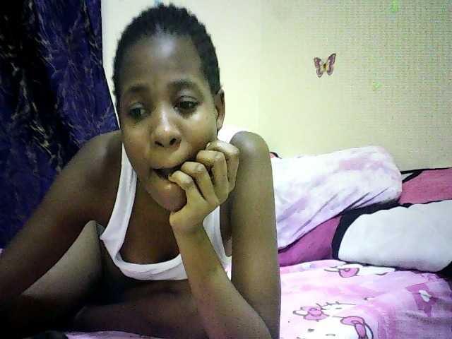 Blackfoxb live cam on BongaCams