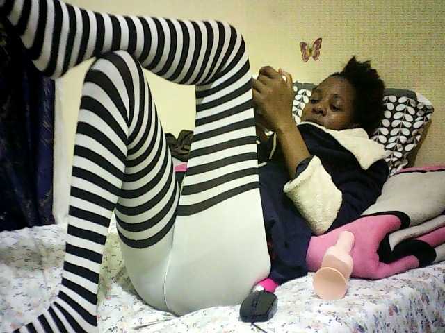 Blackfoxb live cam on BongaCams
