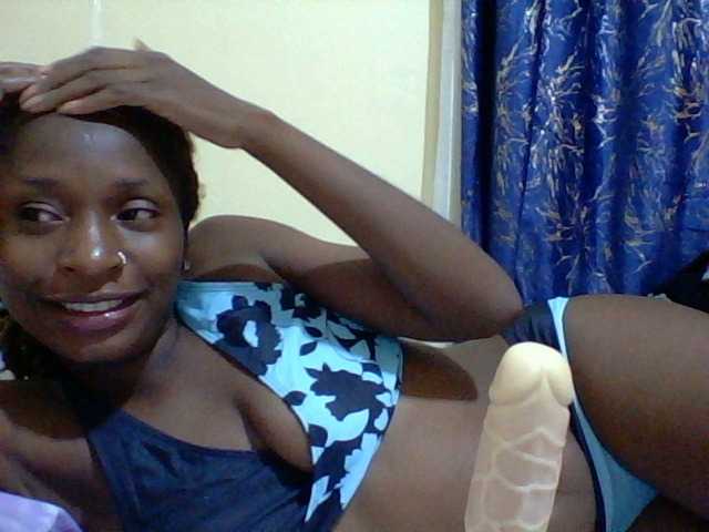 Blackfoxb live cam on BongaCams